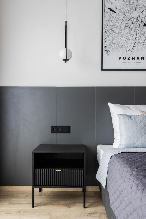 Klimatyzowany Apartament Very Berry Z Parkingiem W Poznaniu By Noclegi Renters Luaran gambar
